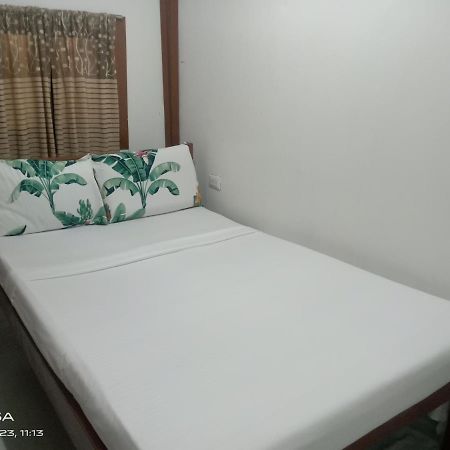 Vincent Lloyd'S Guestroom San Vicente  Kültér fotó