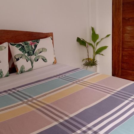 Vincent Lloyd'S Guestroom San Vicente  Kültér fotó