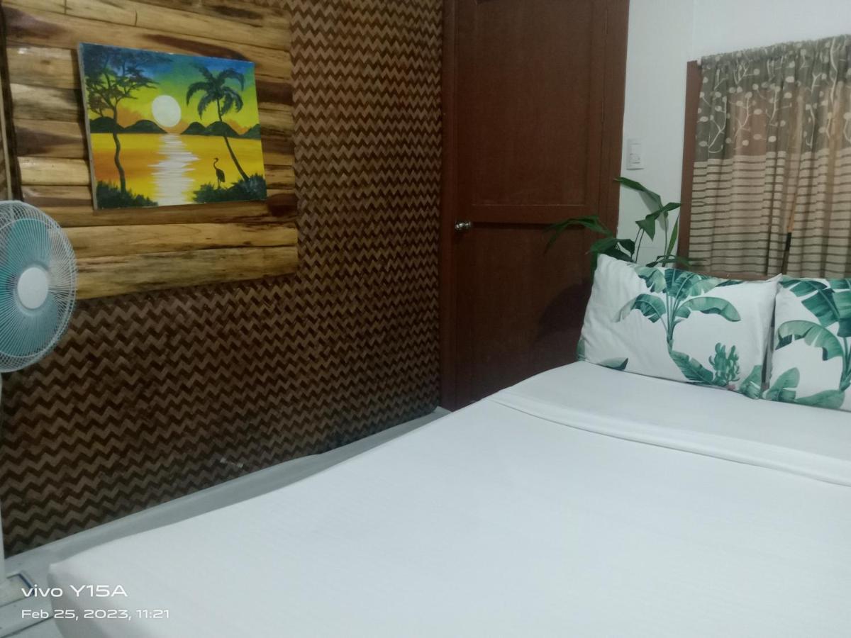 Vincent Lloyd'S Guestroom San Vicente  Kültér fotó